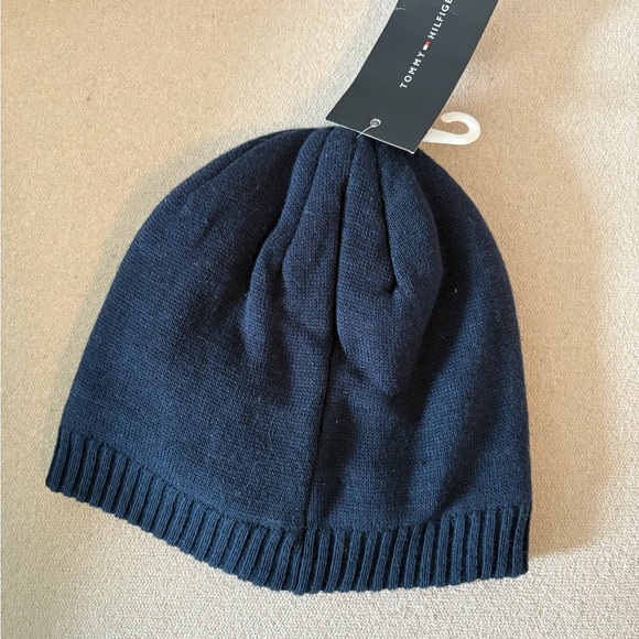 Tommy Hilfiger Toque - Picture 2 of 4